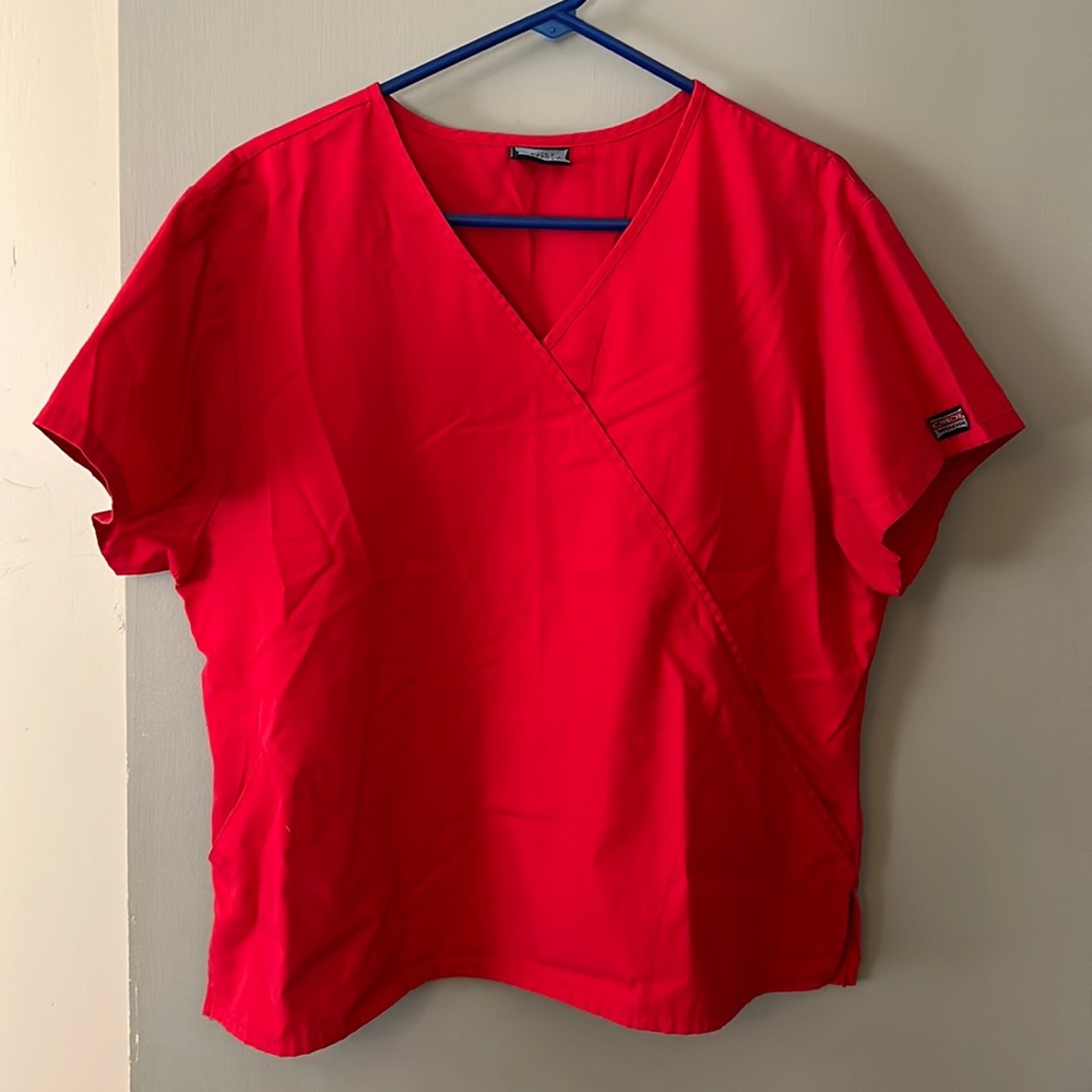 Scrub top